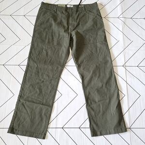 Goodfellow & Co. Men's Utility Pants, Olive Green, Size 38 x 32.